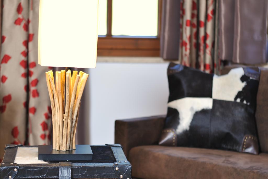Alpinlounge Raetia Appartements Ischgl Quarto foto