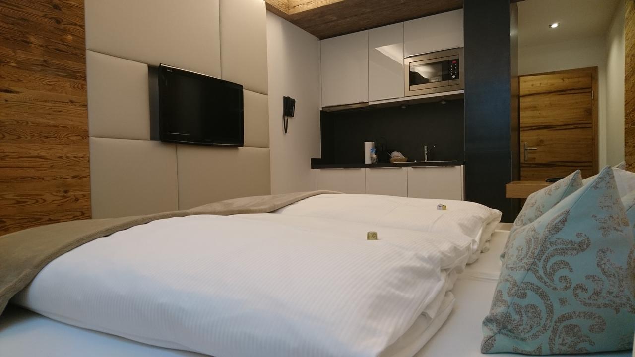 Alpinlounge Raetia Appartements Ischgl Exterior foto
