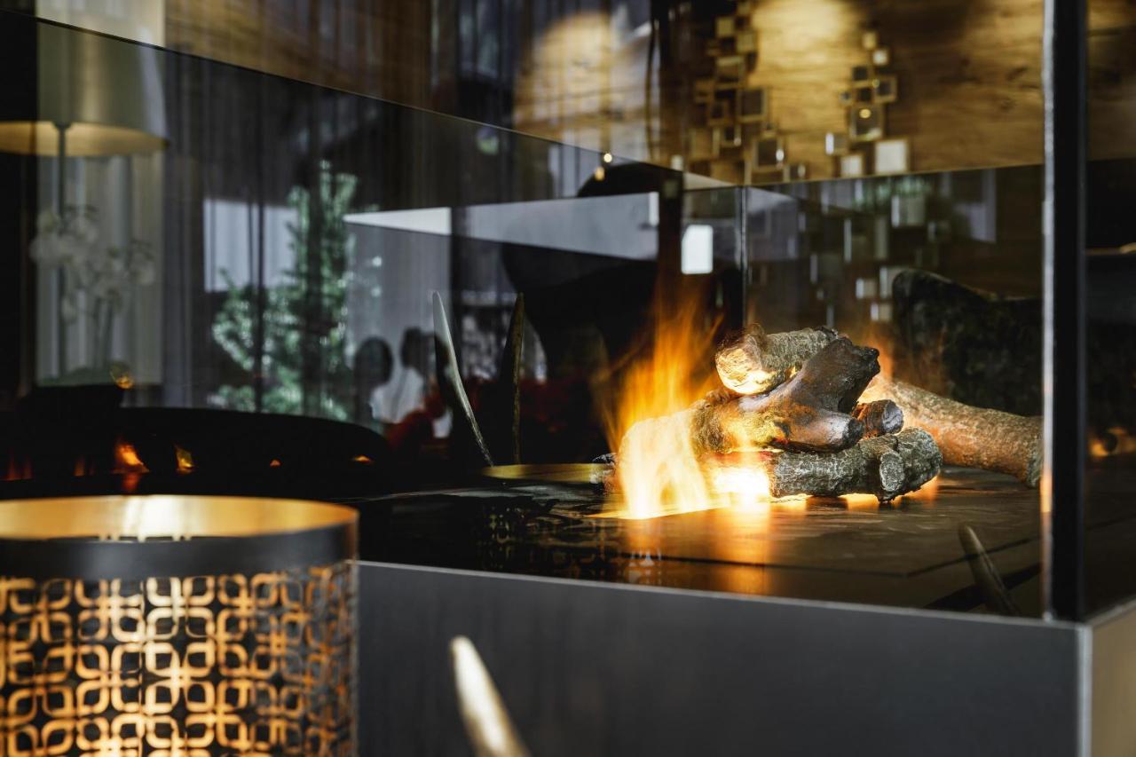Alpinlounge Raetia Appartements Ischgl Exterior foto